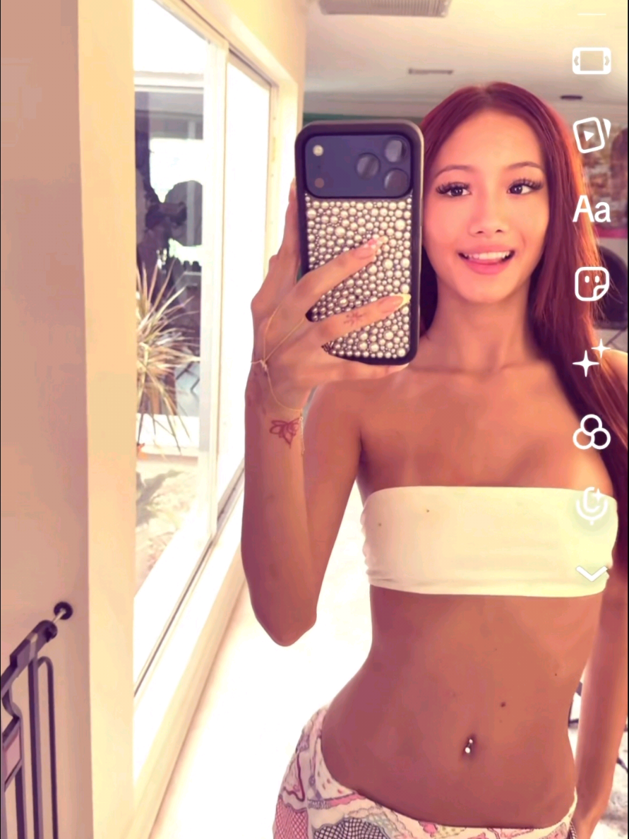 @ALESSANDRA LIU
