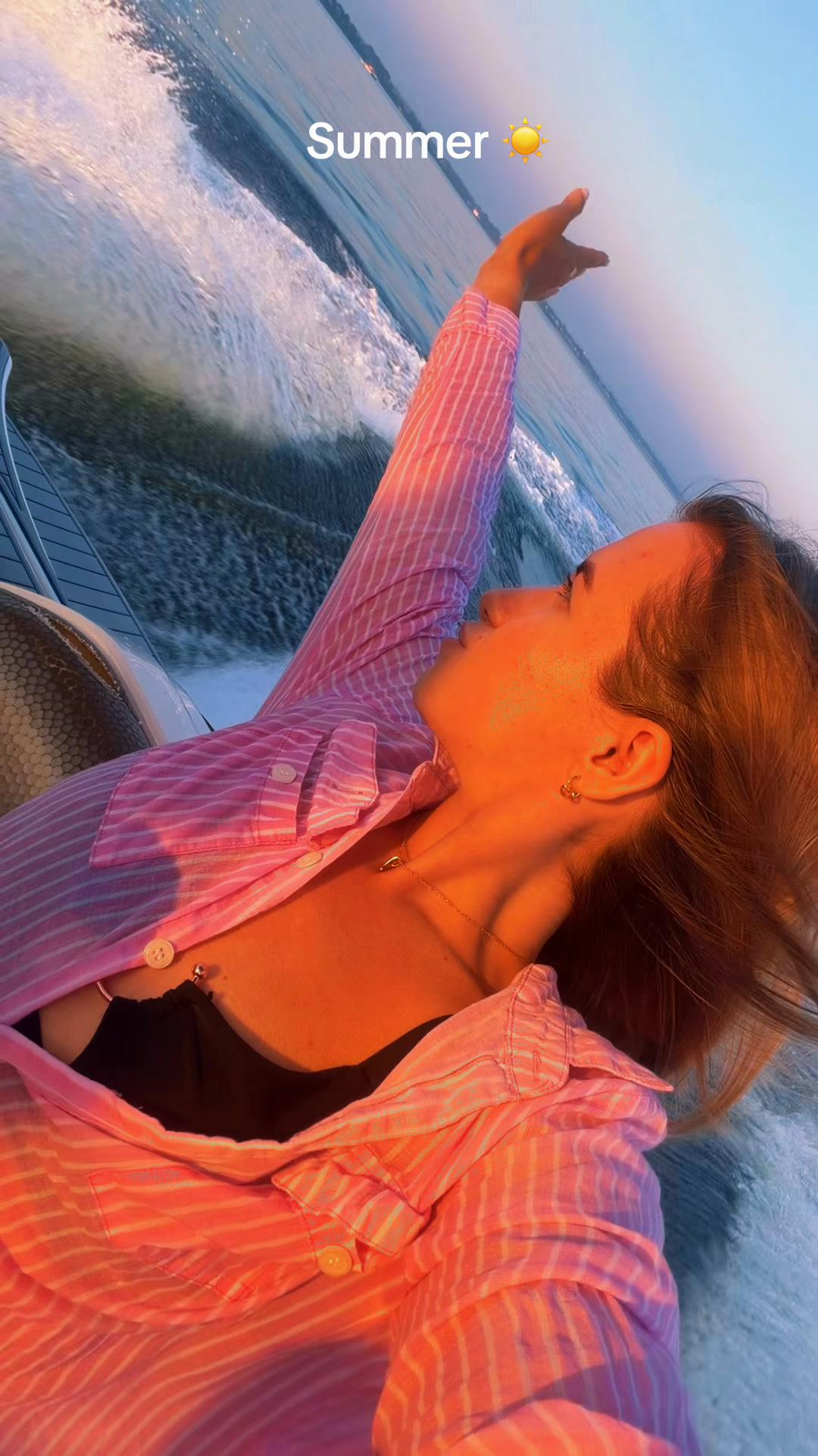 @Vika💫