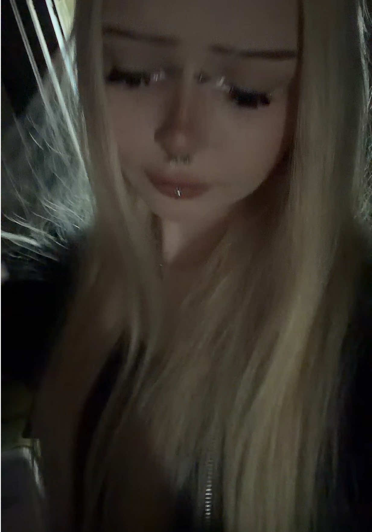@qutóhy