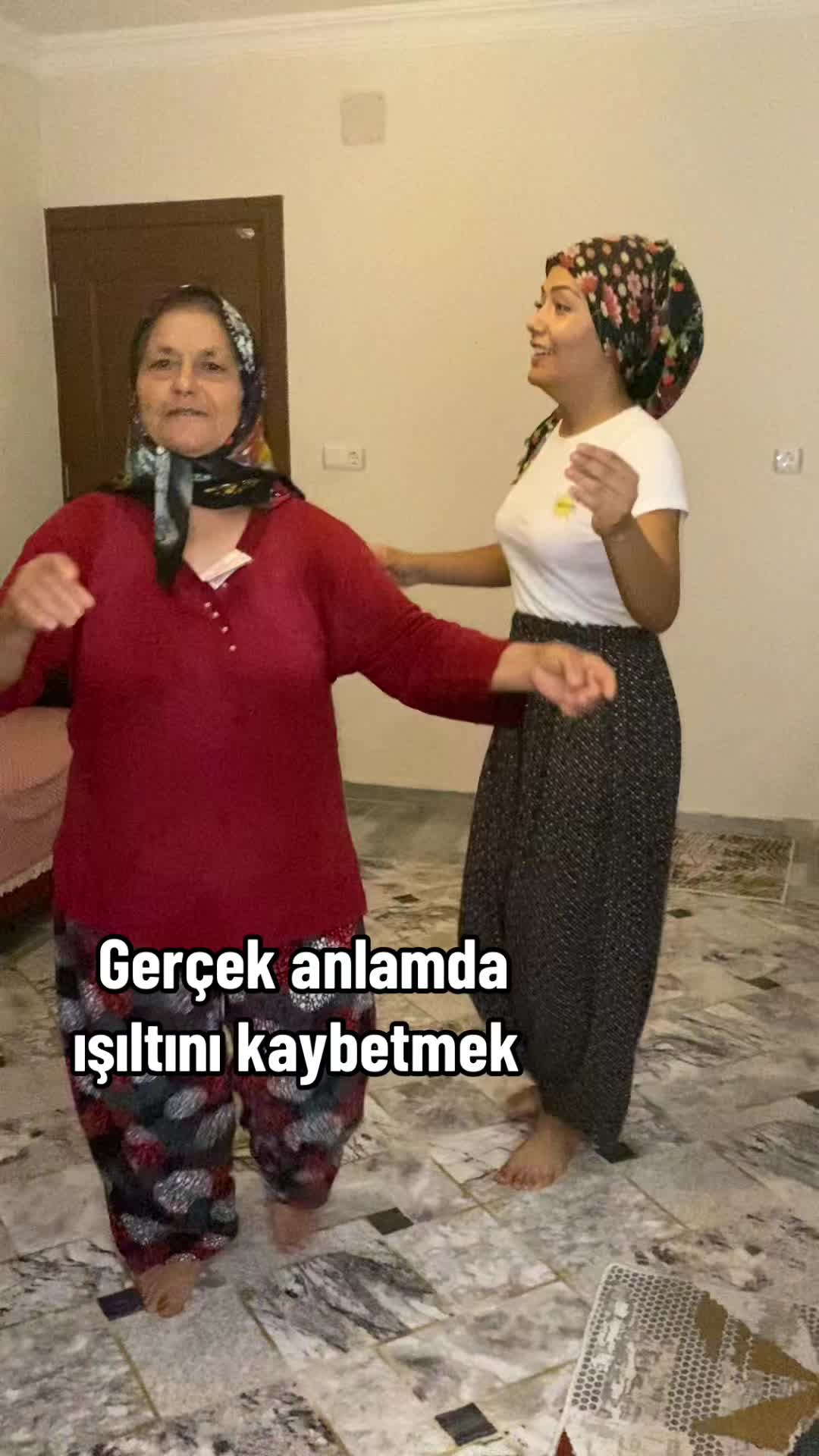 @YÖRÜK KIZI 