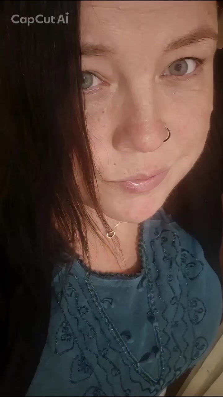 @👑Queen_kinkabell😈