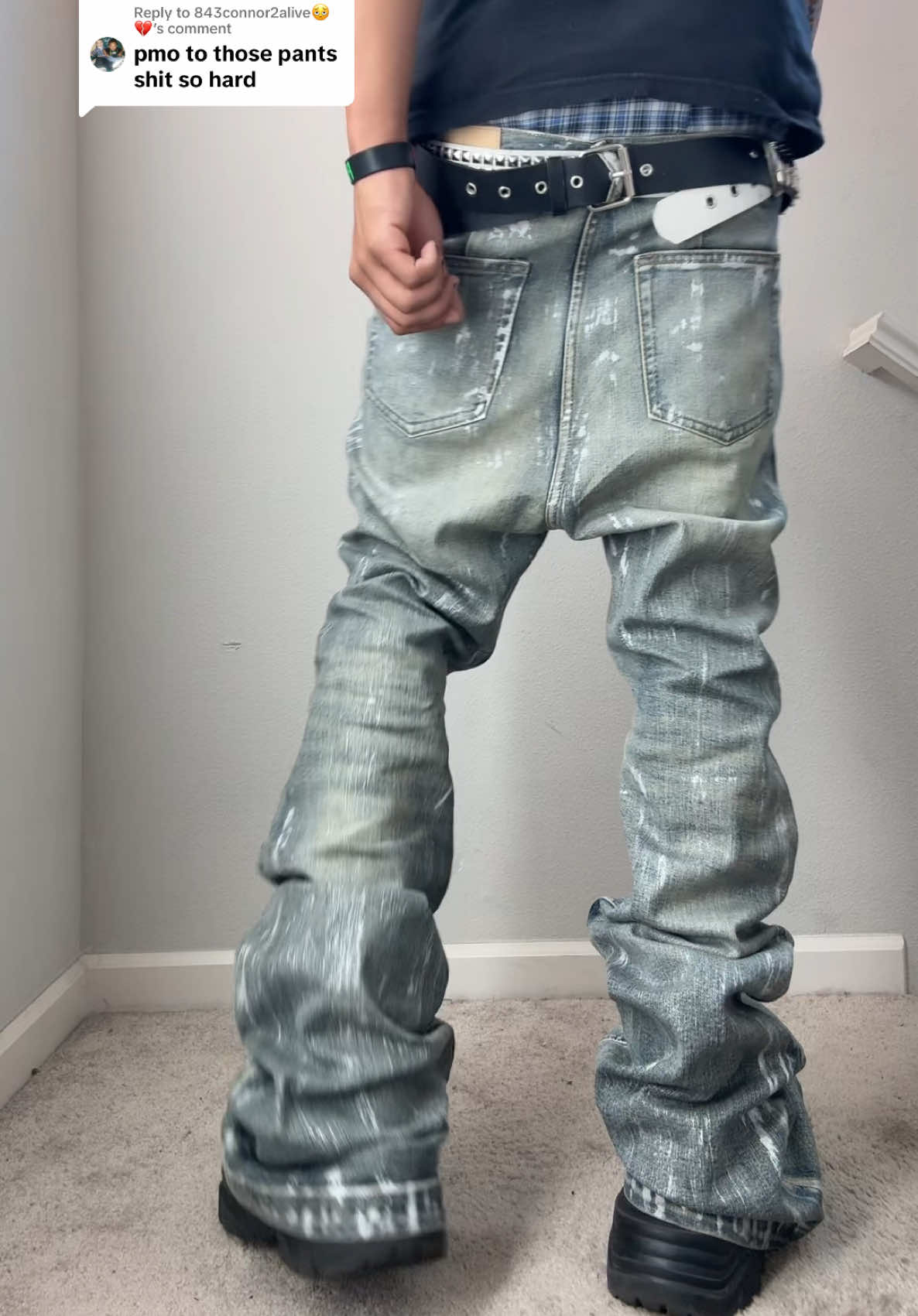 @𖣂♱AK𖣂♰