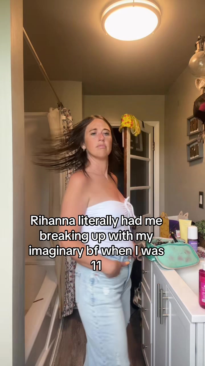 @KaylaJean