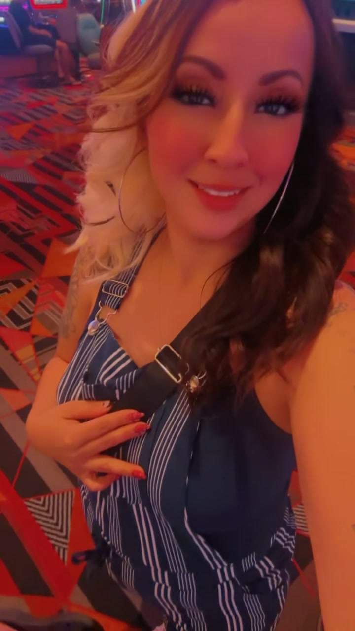 @queen1989