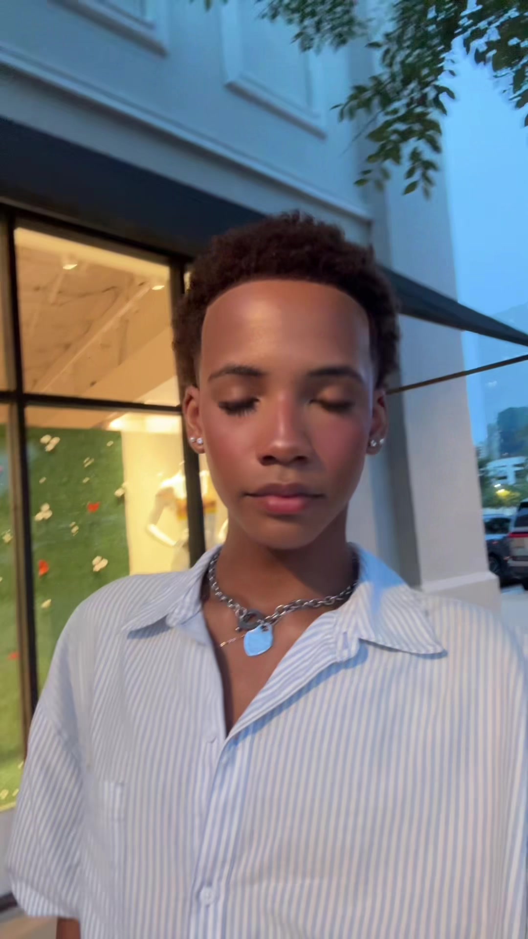 @🧁🪽