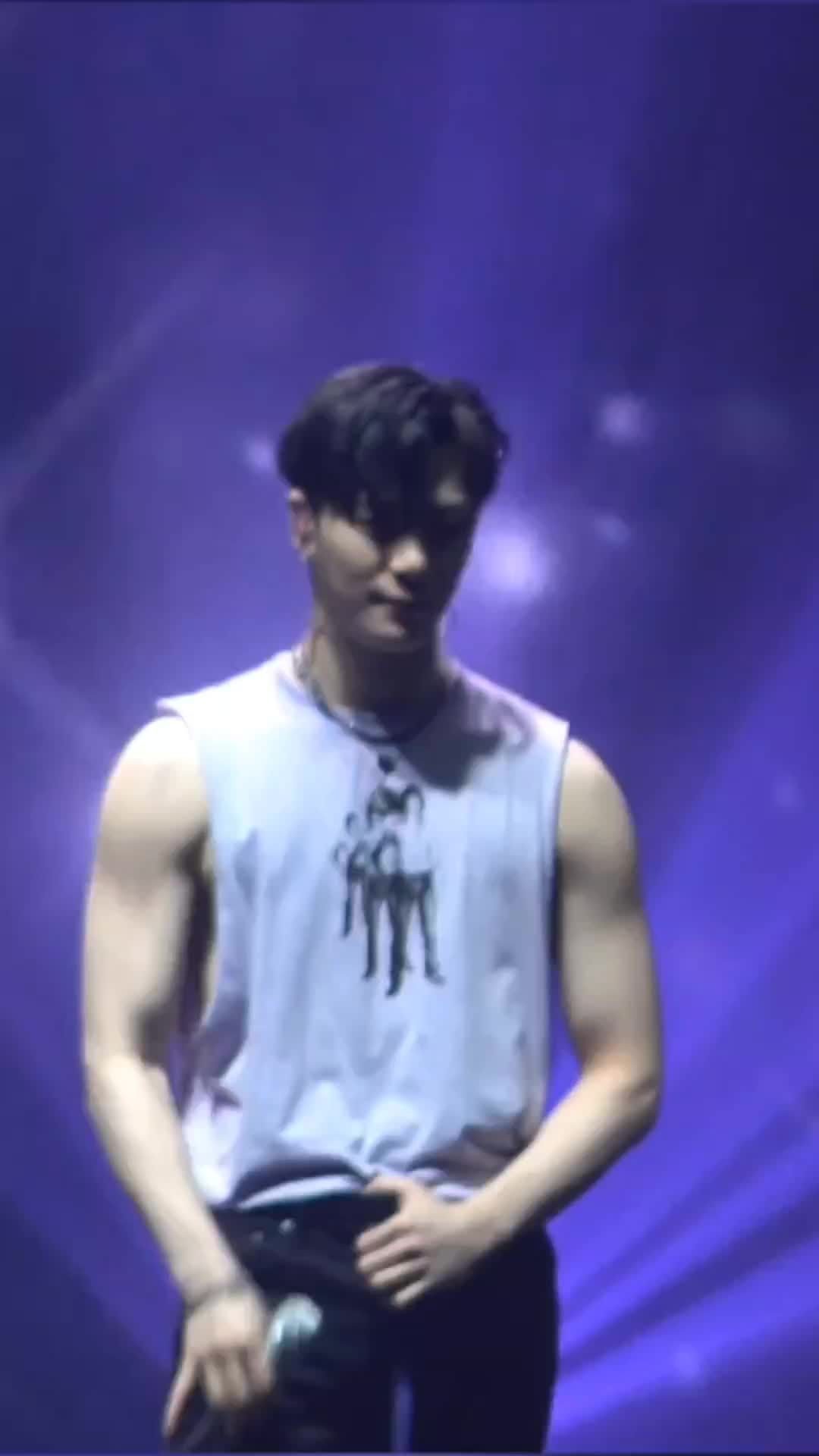 @This is Moon Bin ๐