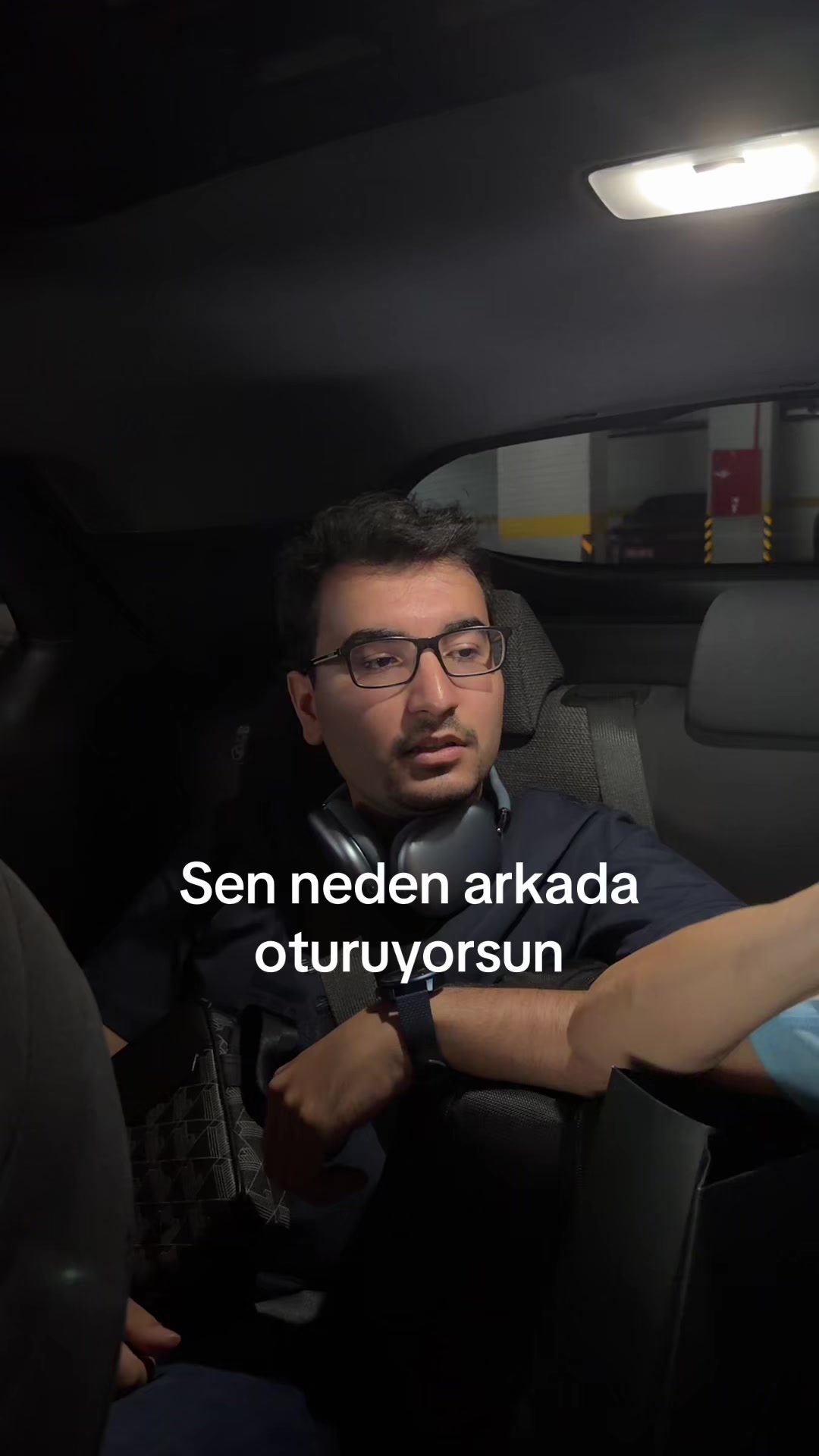 @Melacıkela
