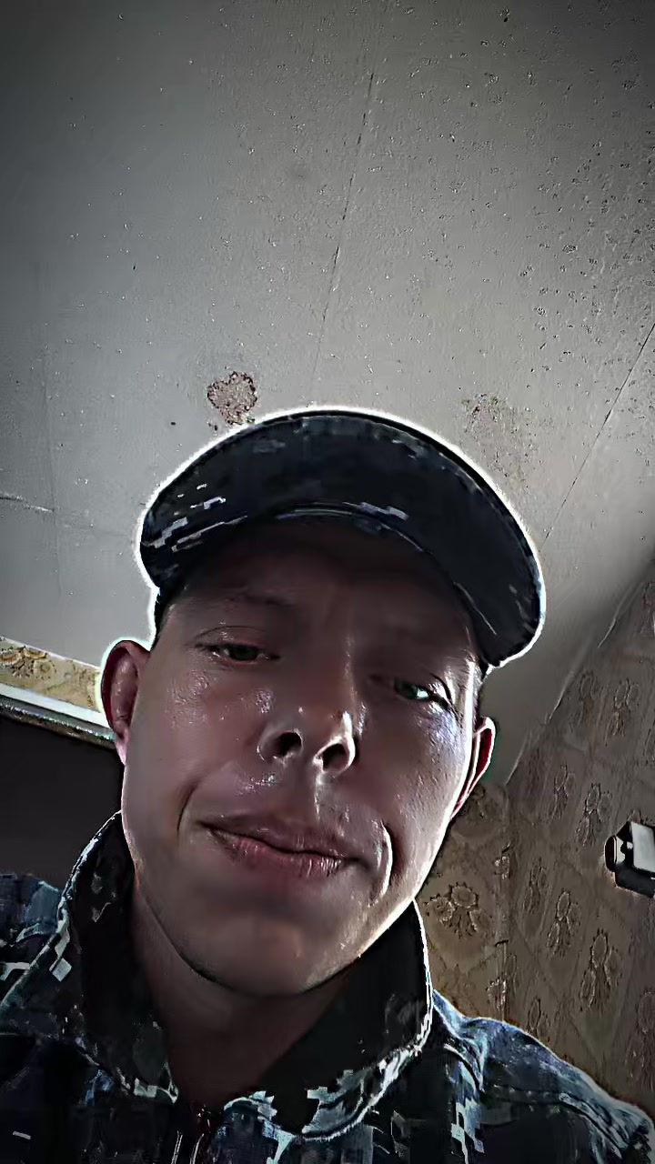 @Максим