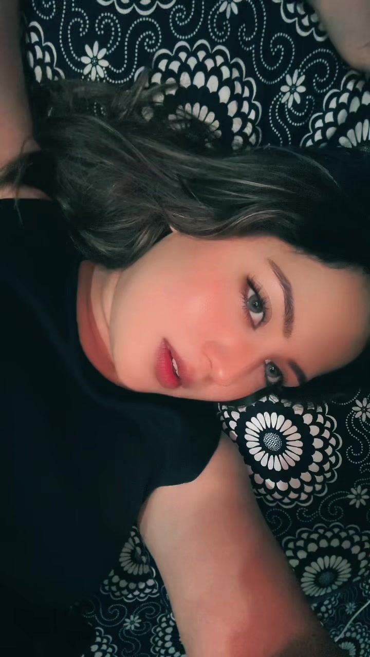 @ChawLa🥀