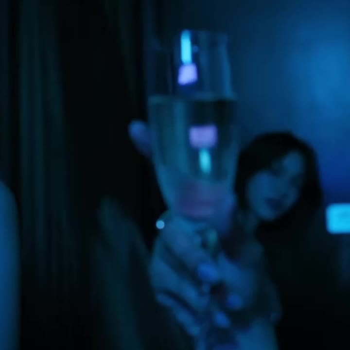 @𝘭𝘶𝘯𝘢