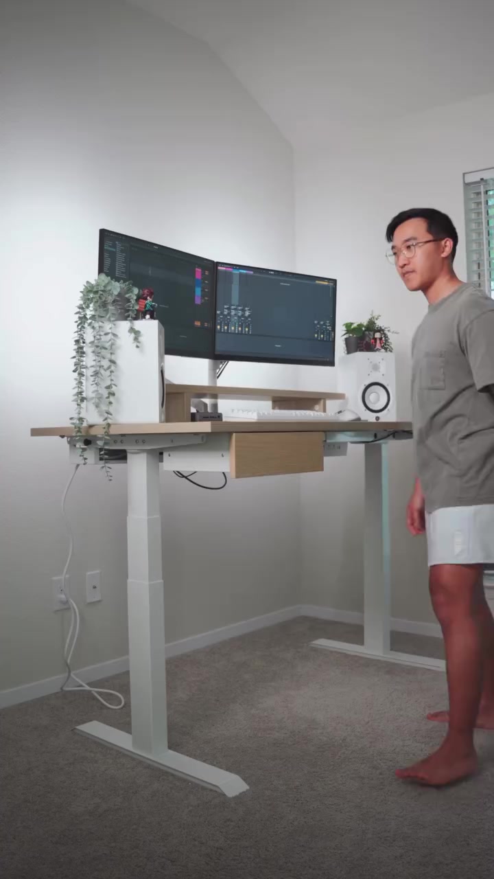 @Desky Sit Stand Desks