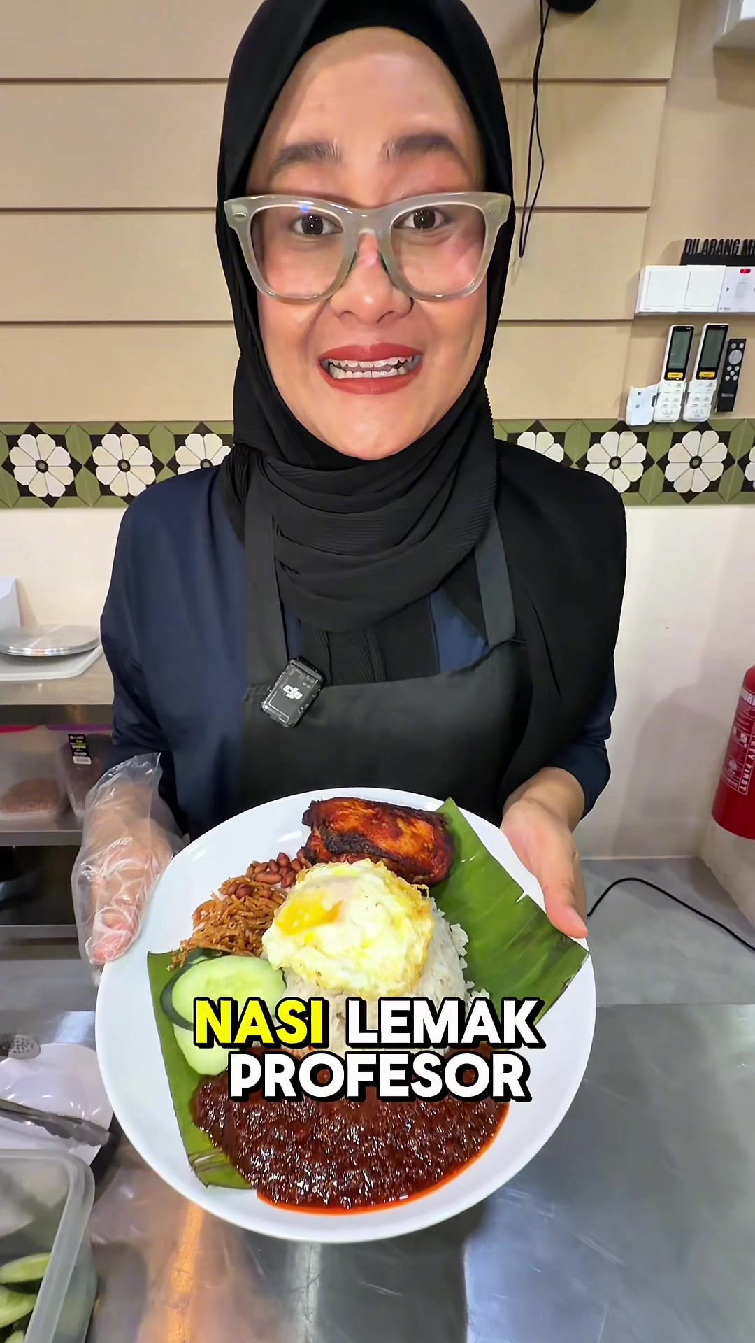 @Nasi Ayam Mak Chili