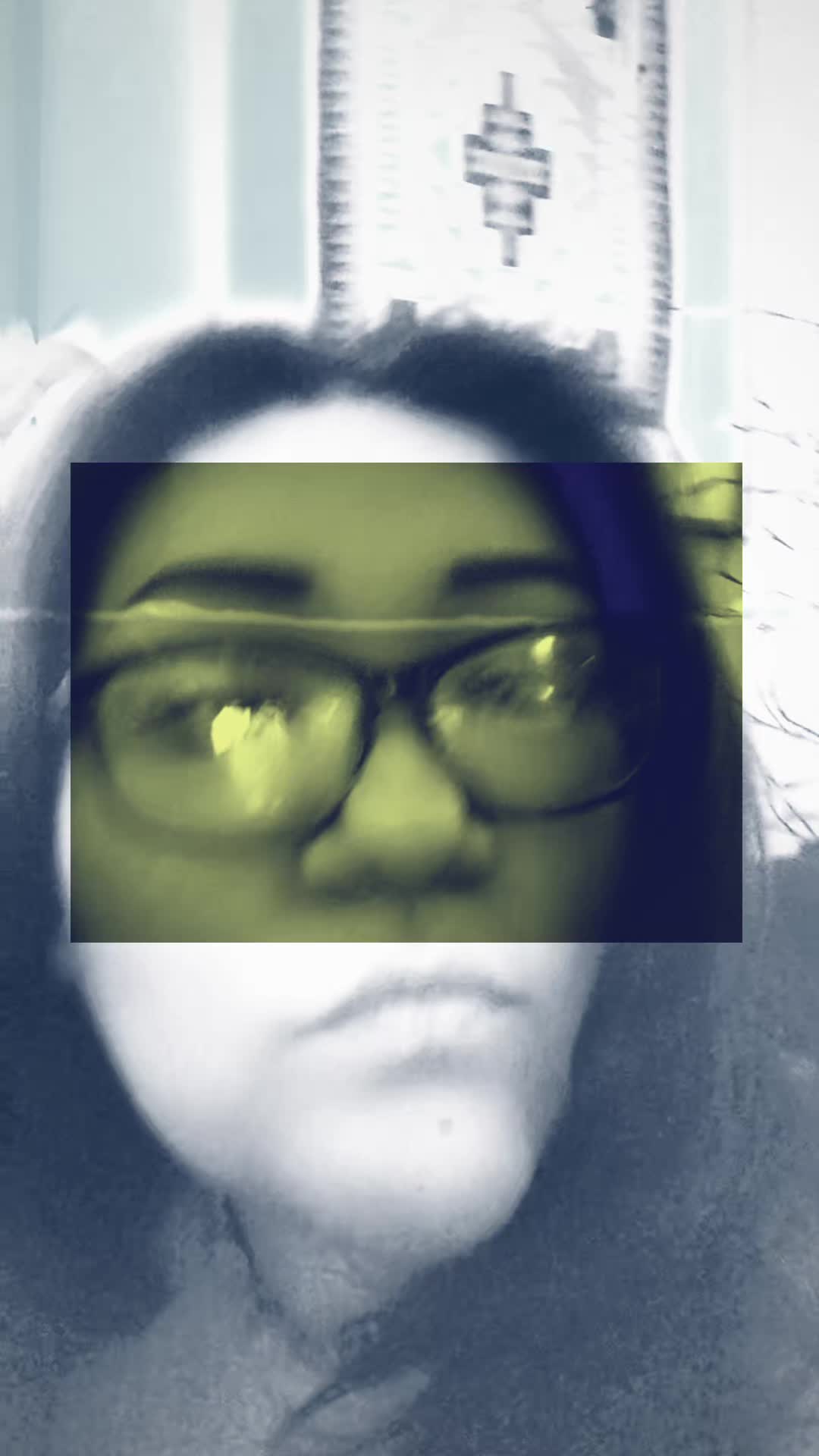 @Rezona✨️