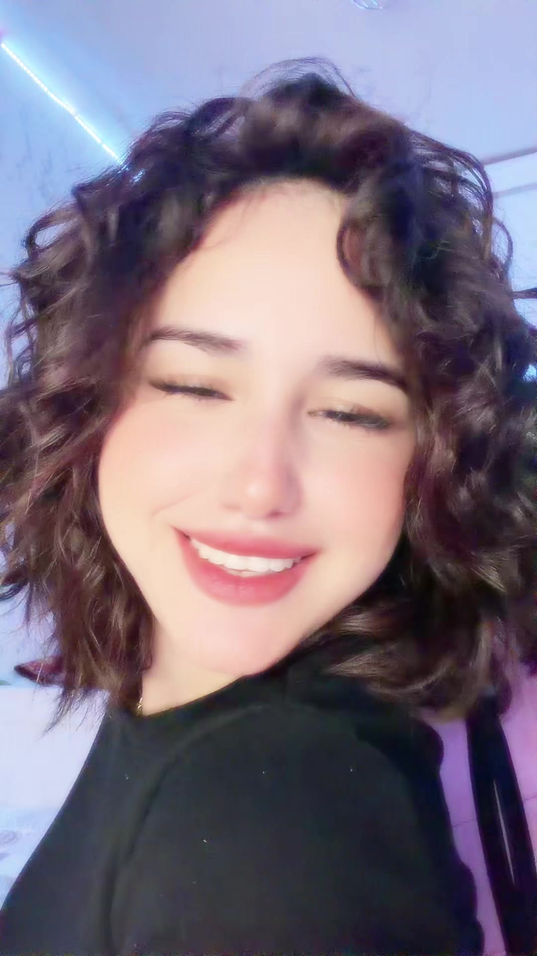 @𝒮𝒾𝒶✨