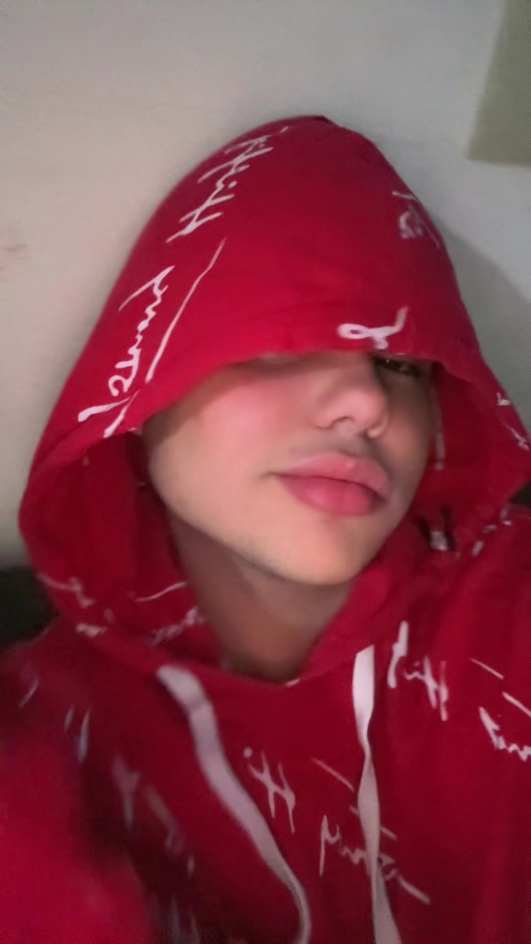 @Alejito ✨