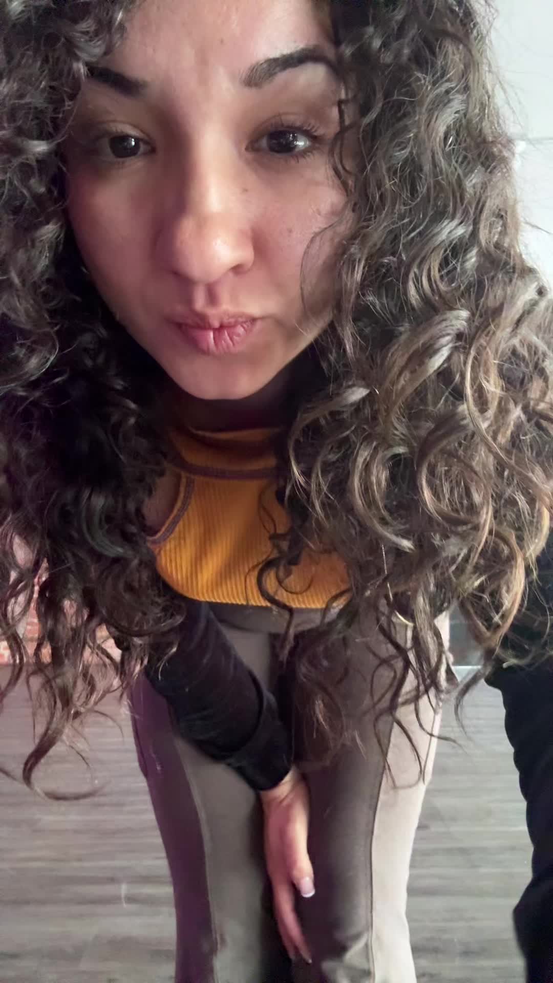@Mercedezsz999