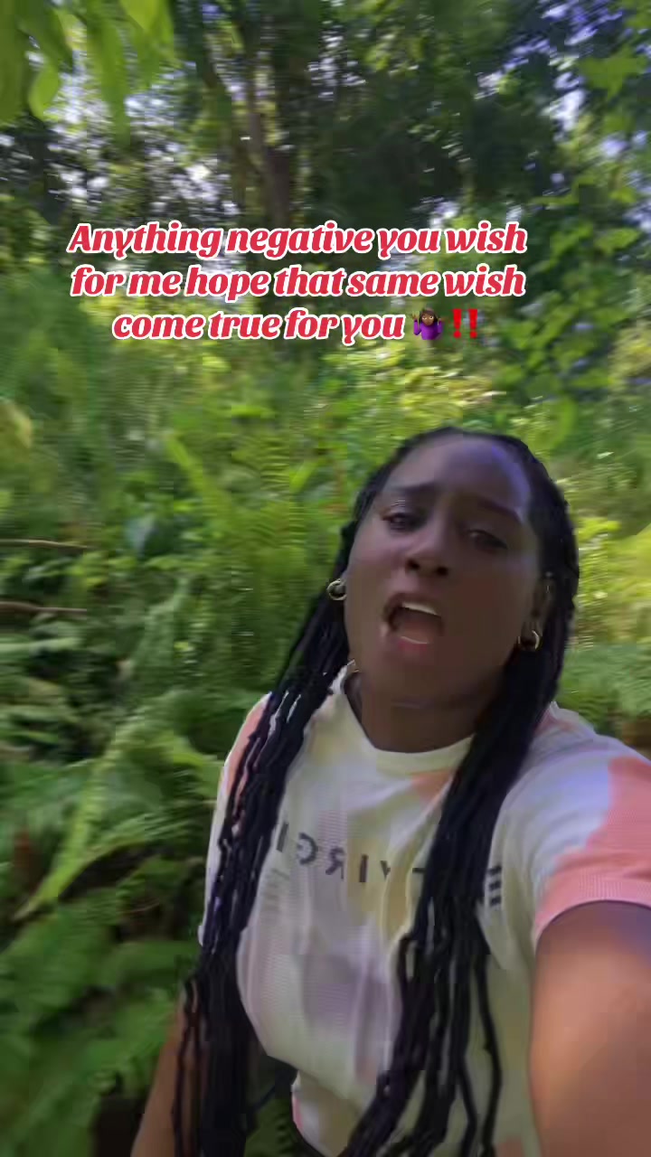 @Tash1