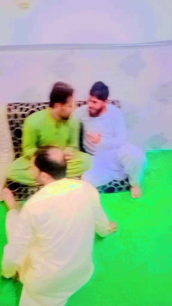 @Azeem kpk 💢
