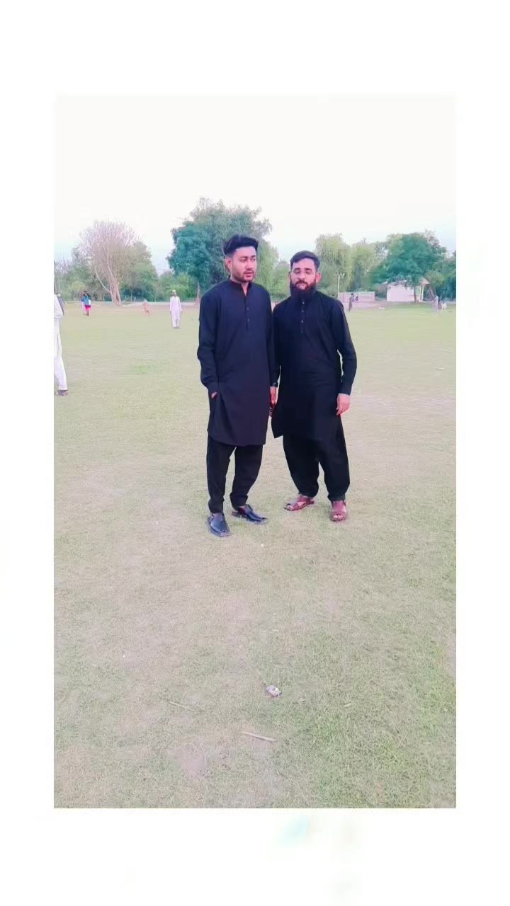 @Humza Bhatti