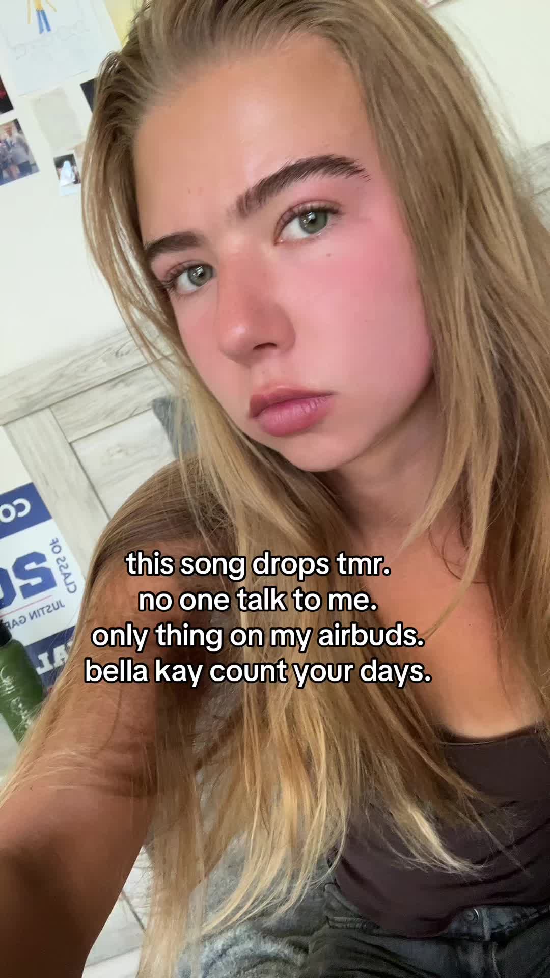@Isabella
