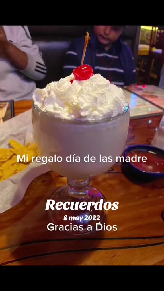 @Lupe González
