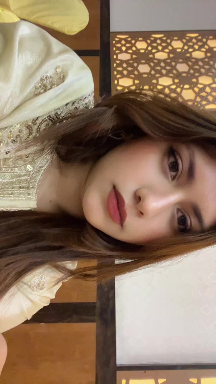 @𝔅🍒