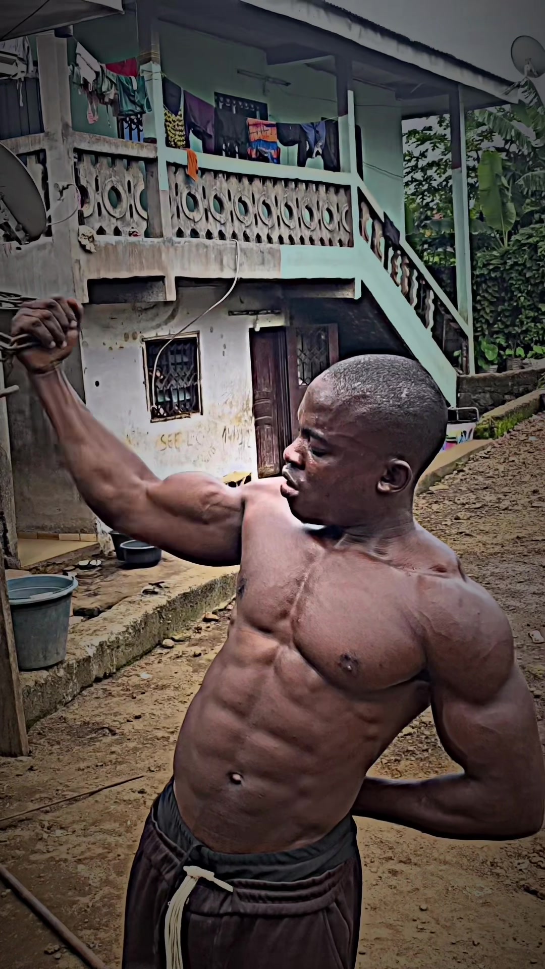 @Muscle-lord🦍🦍🦍🦍