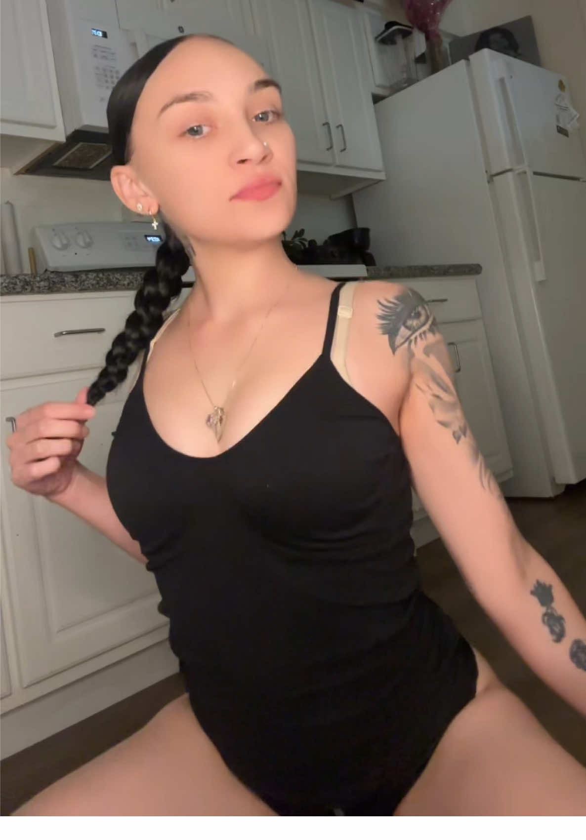 @RENEEVIXEN
