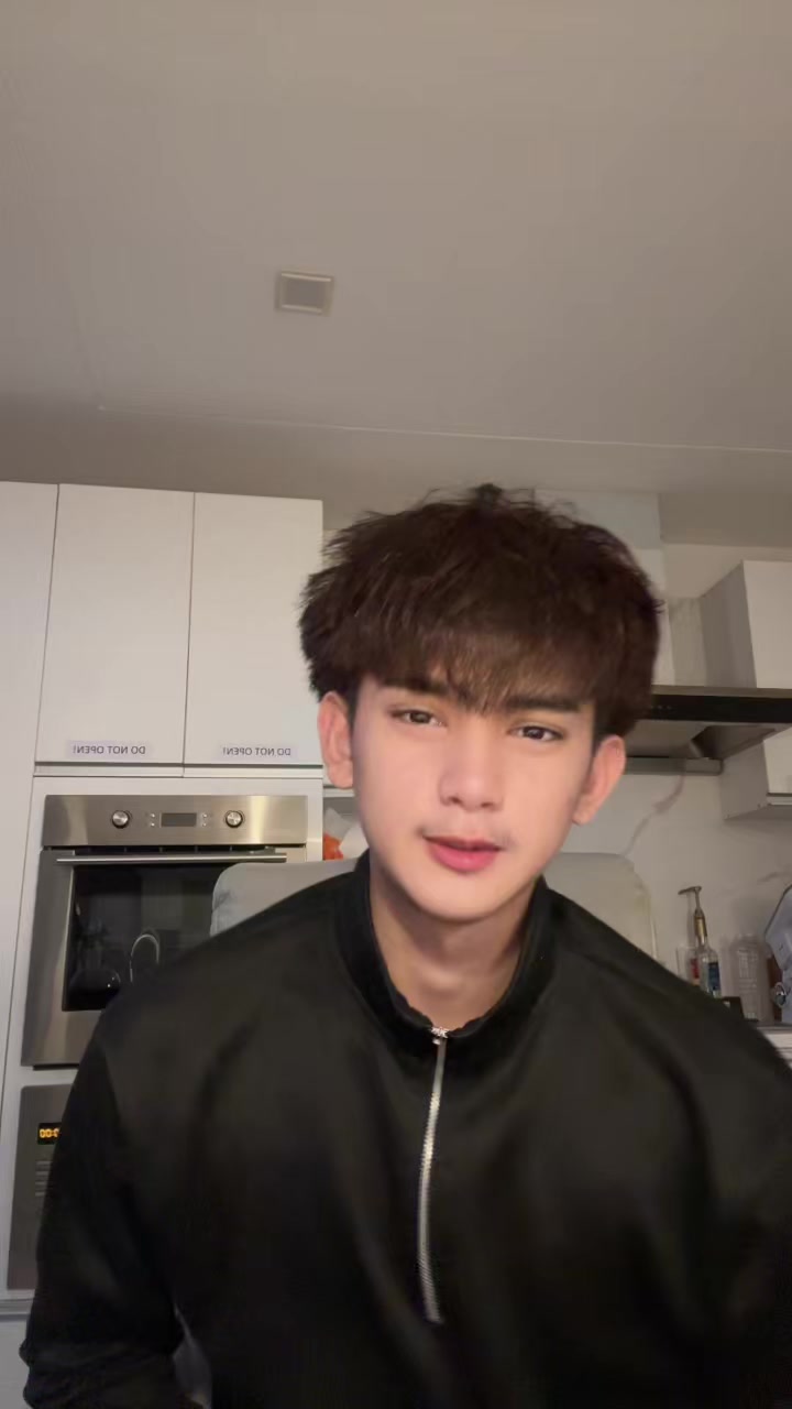 @Neinei💫