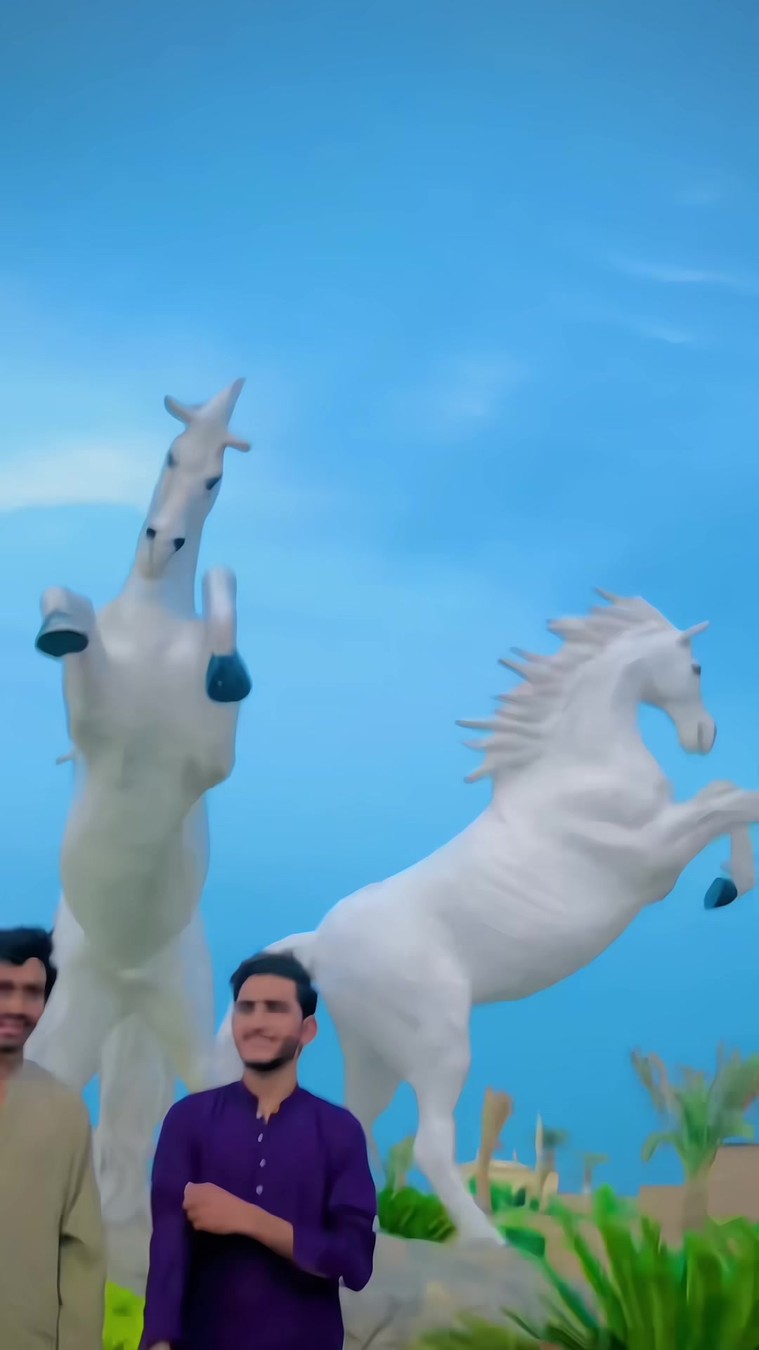 @✌🏻خان زادہ😈