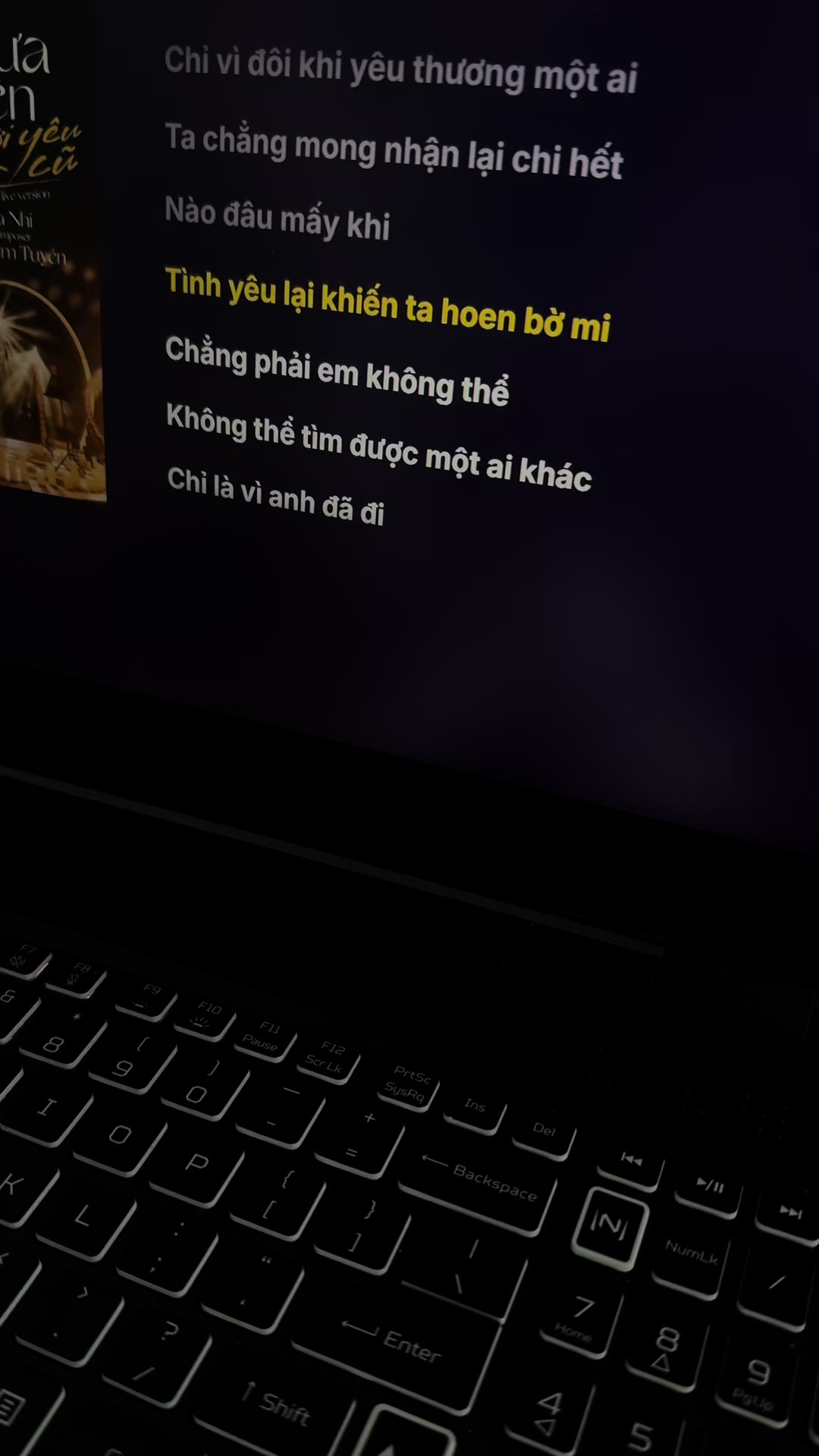 @CHẠM VÀO TIM