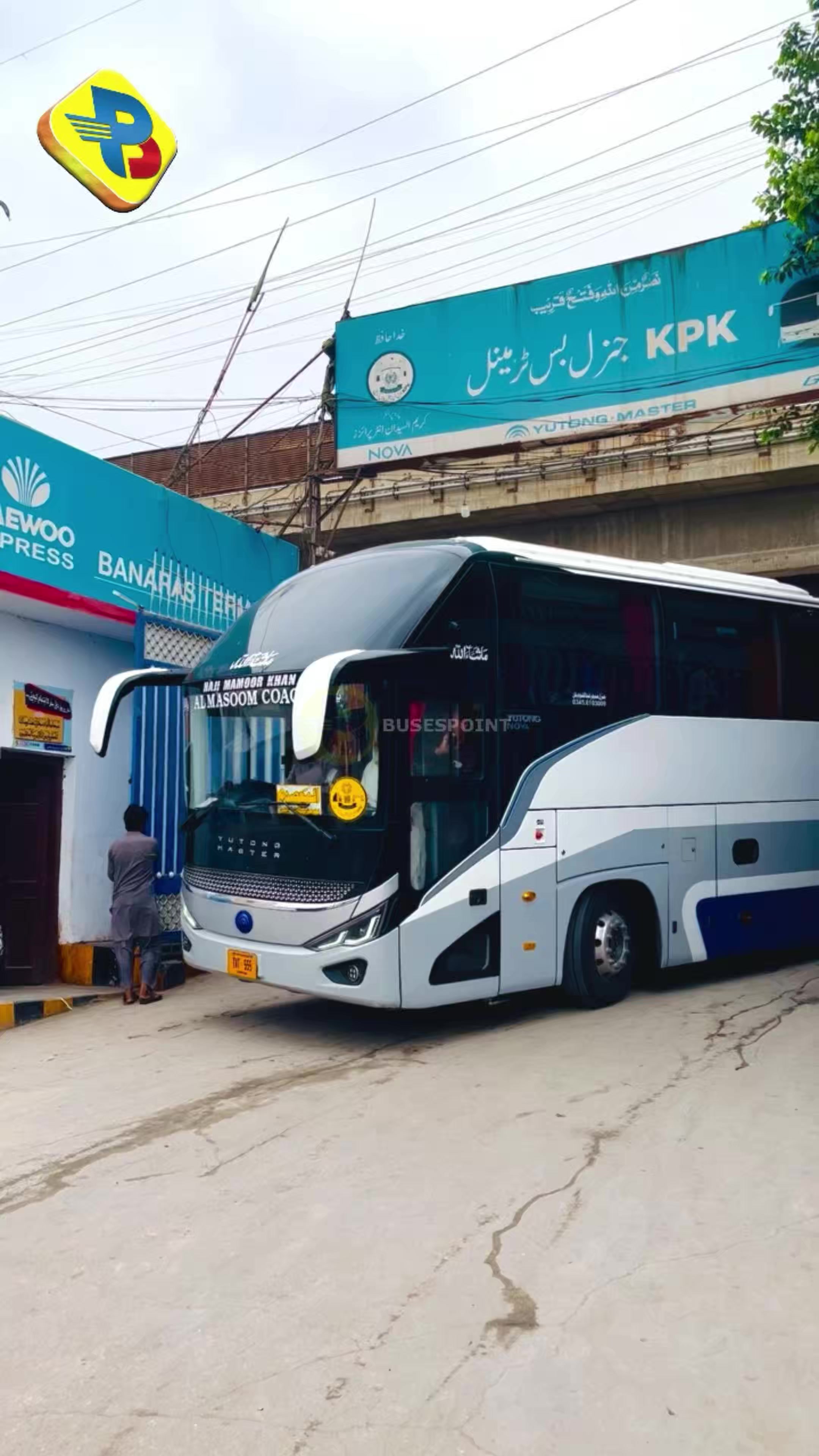 @Buses Point