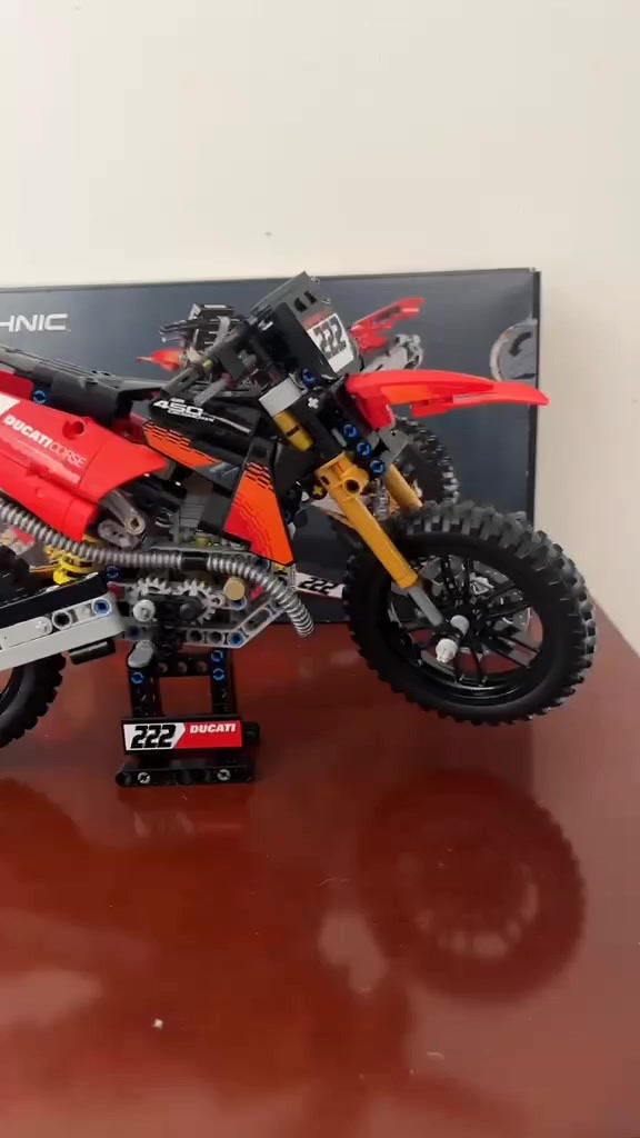 @esdemotos