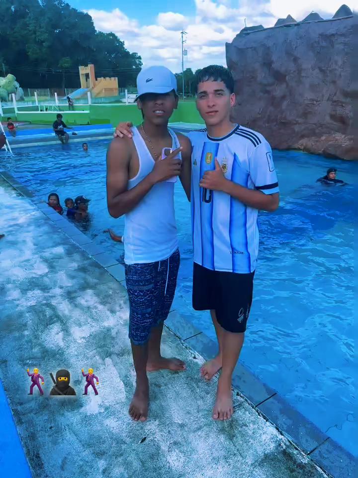 @Francito av J.