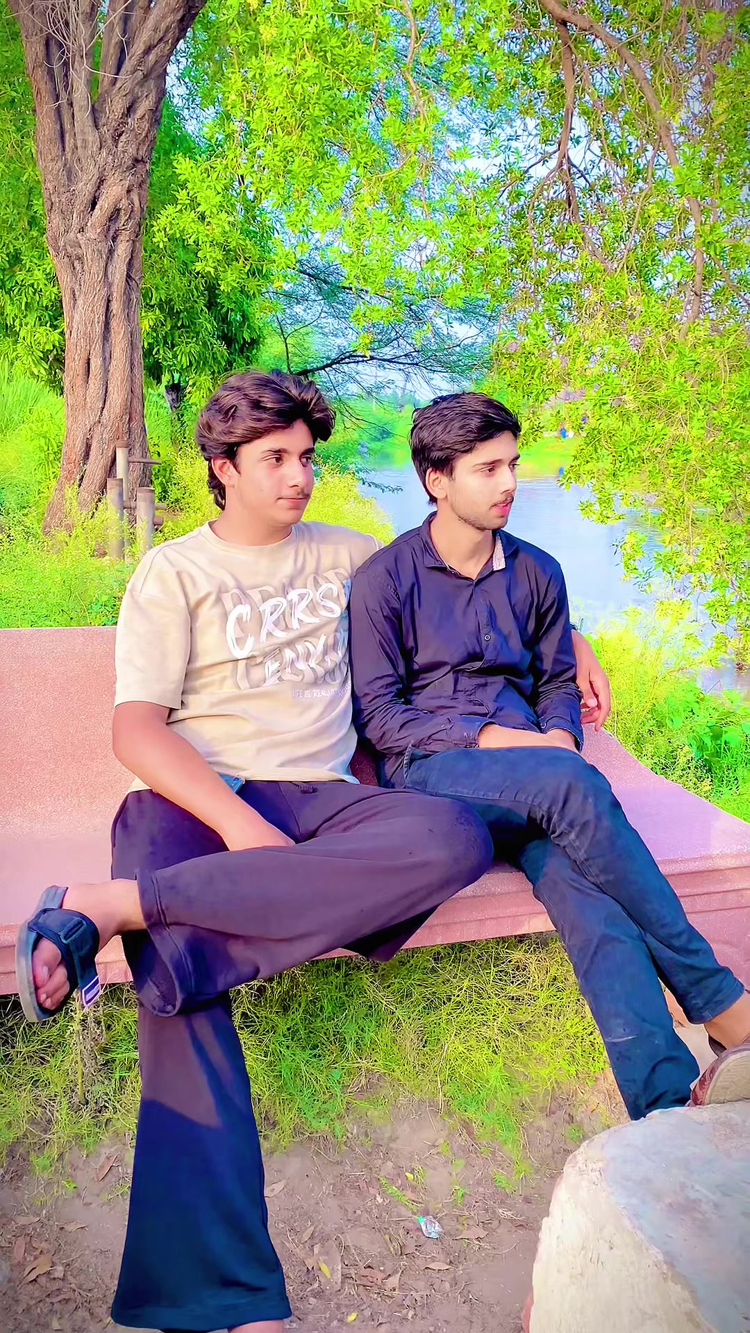 @🥂سیٹھ حسنین ⚖️