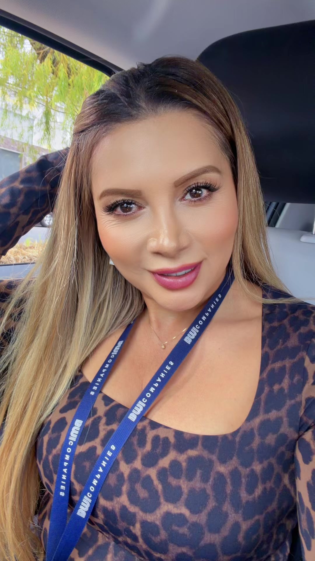 @Anna Karyna
