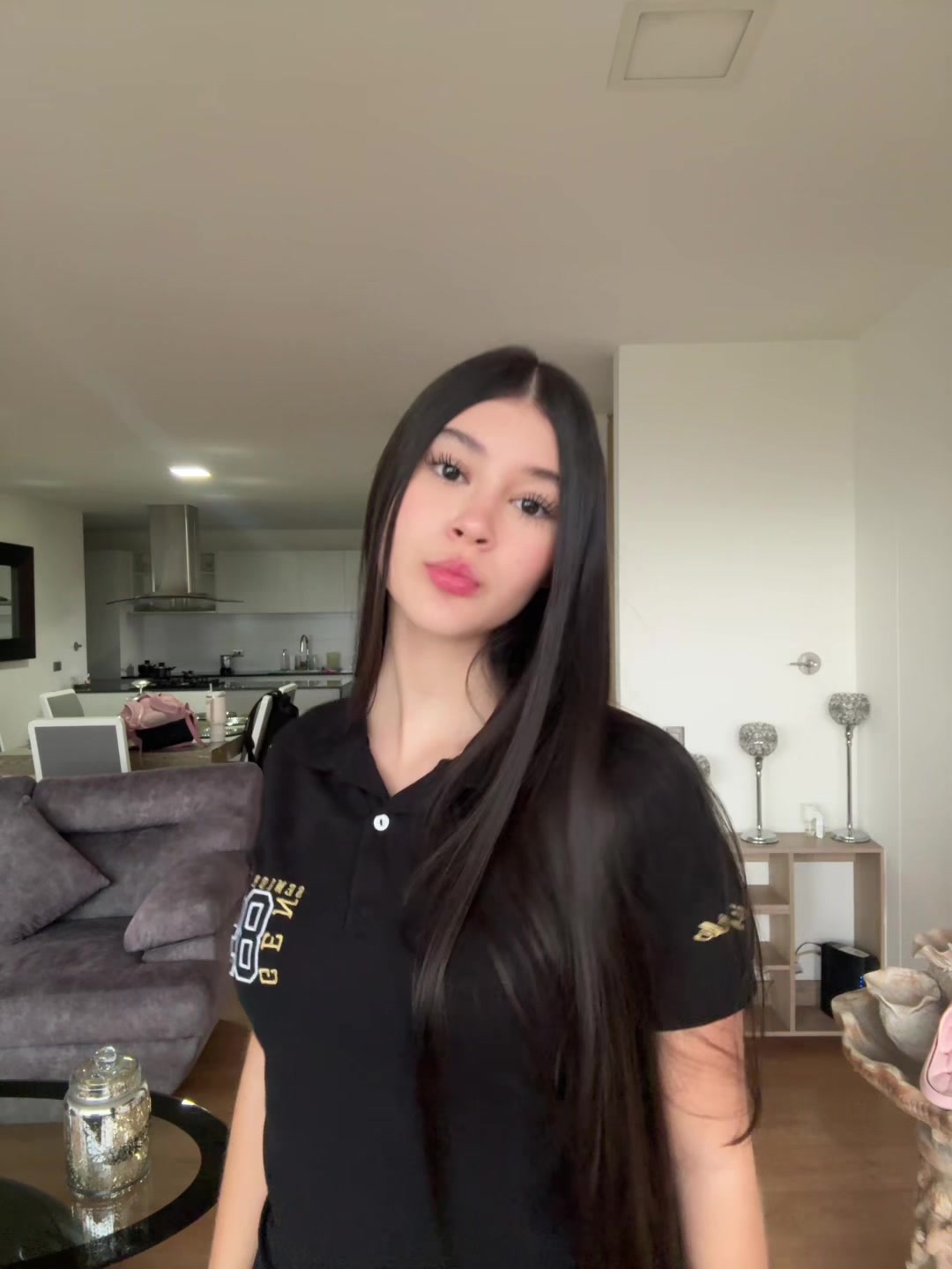 @samanthg._
