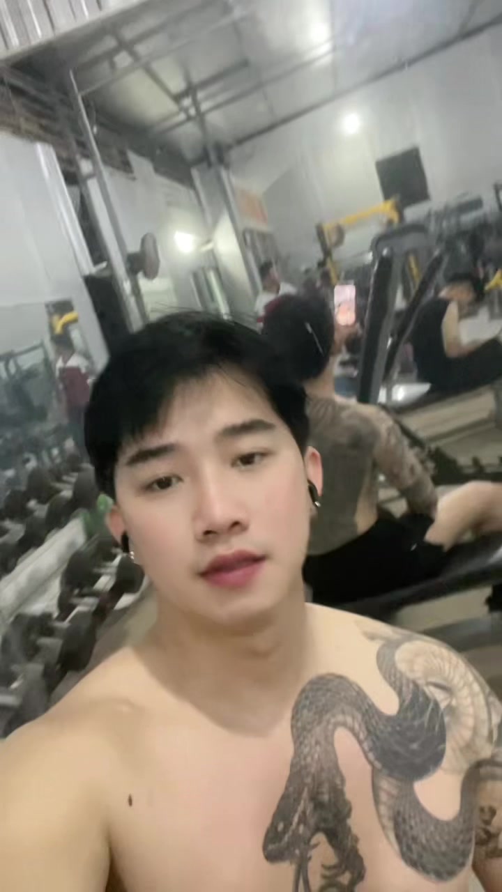 @( CẬU BA ) DUY 🦁 REVIEW