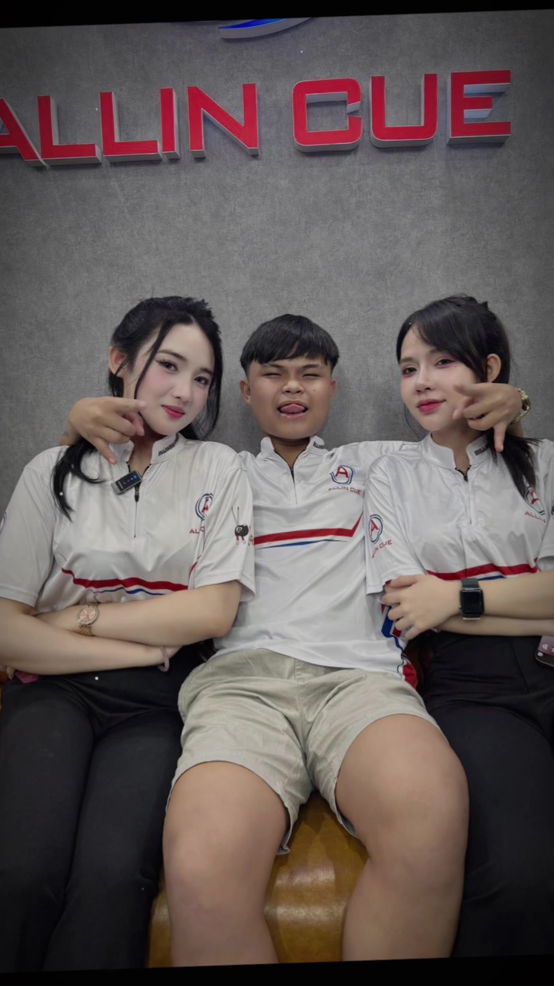 @Khánh Huyền