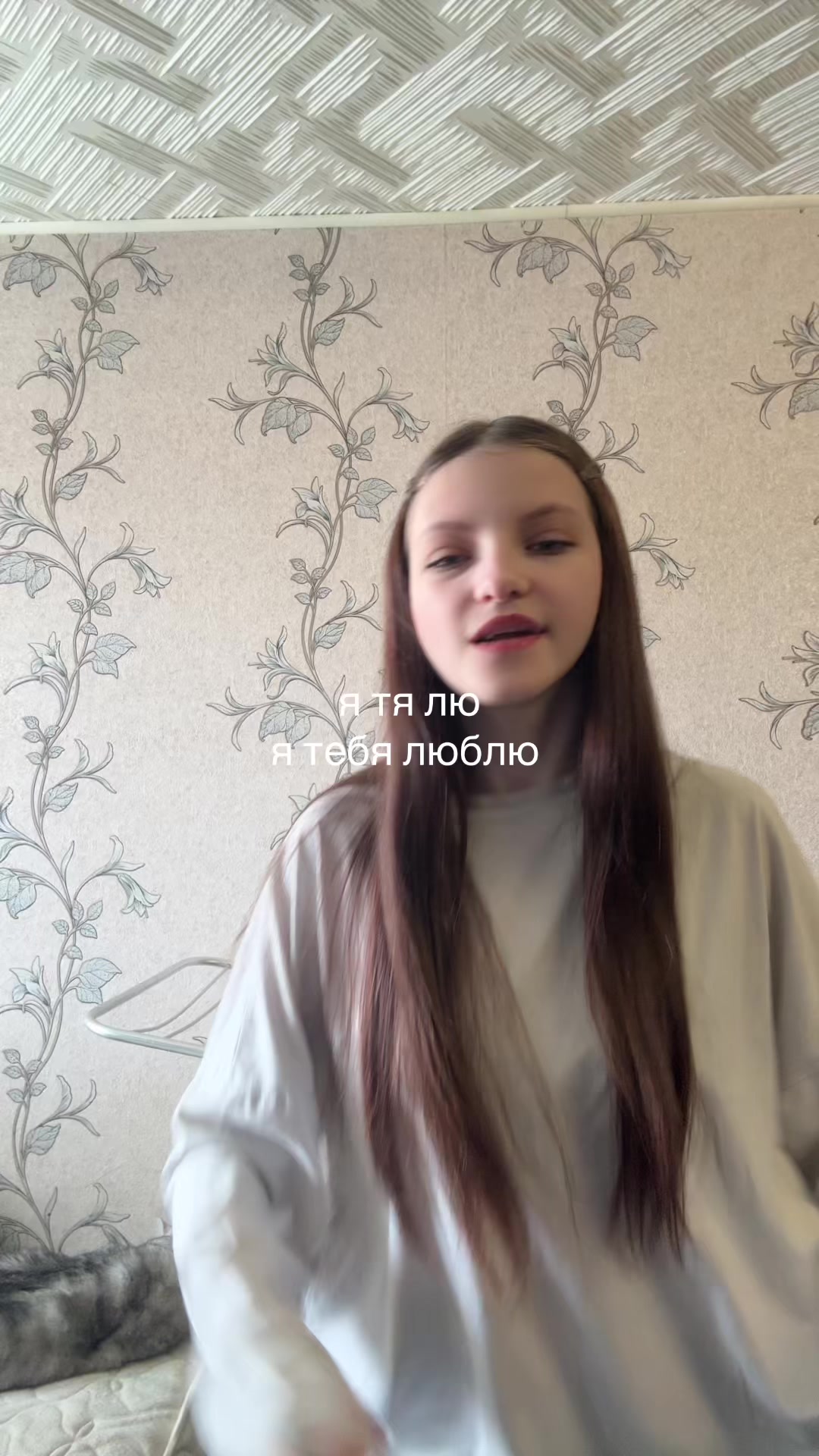 @vvv