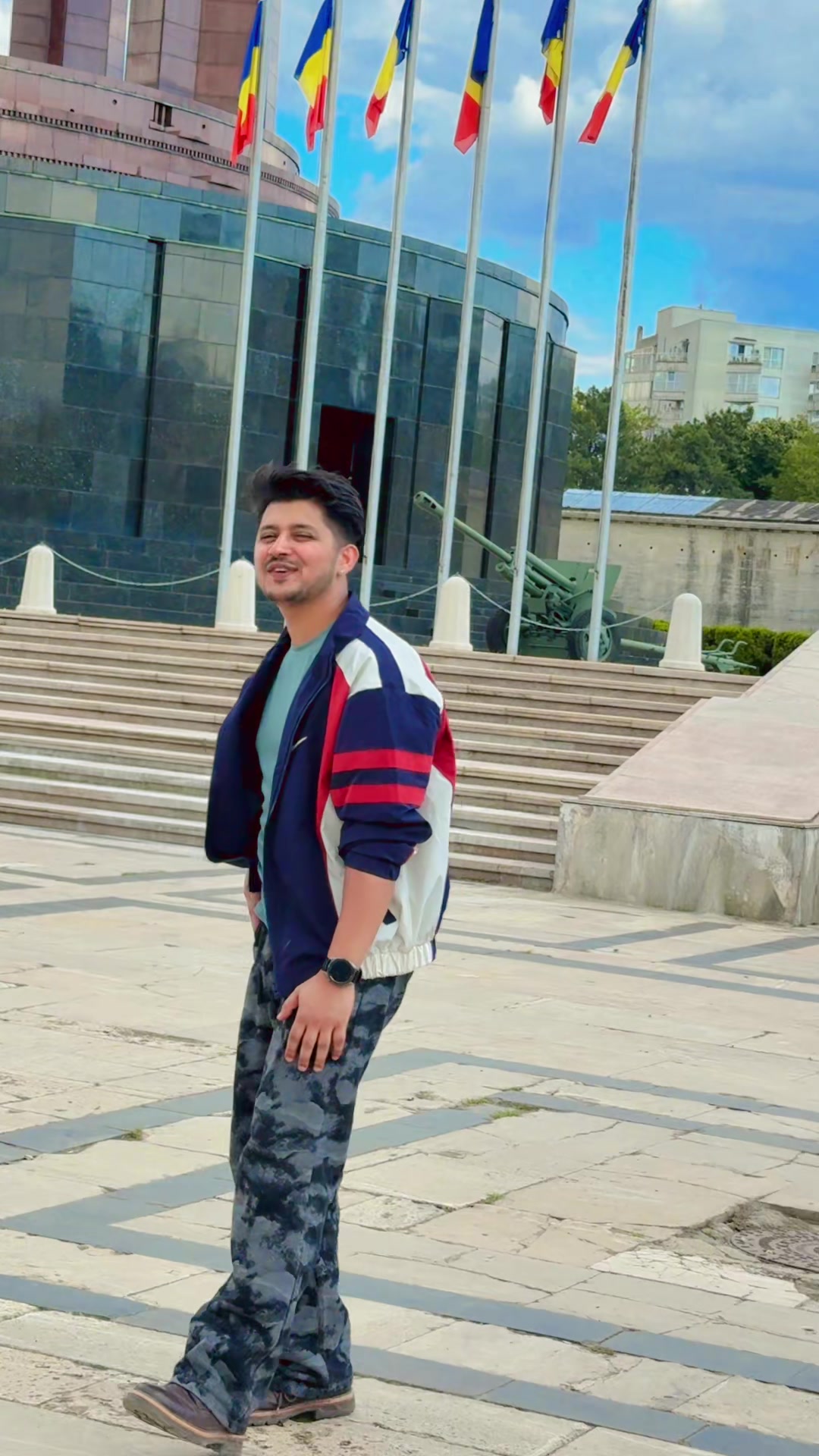 @Aayan Anil 🇳🇵🇷🇴