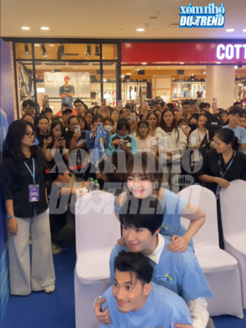 @Xóm Nhỏ Đu Trend
