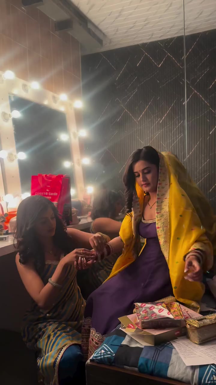 @Ayushi Khurana