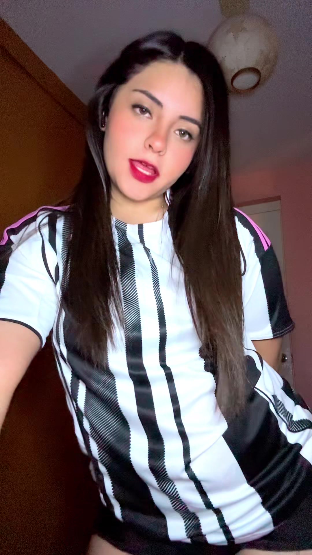 @Crystel Zarzoza 👑