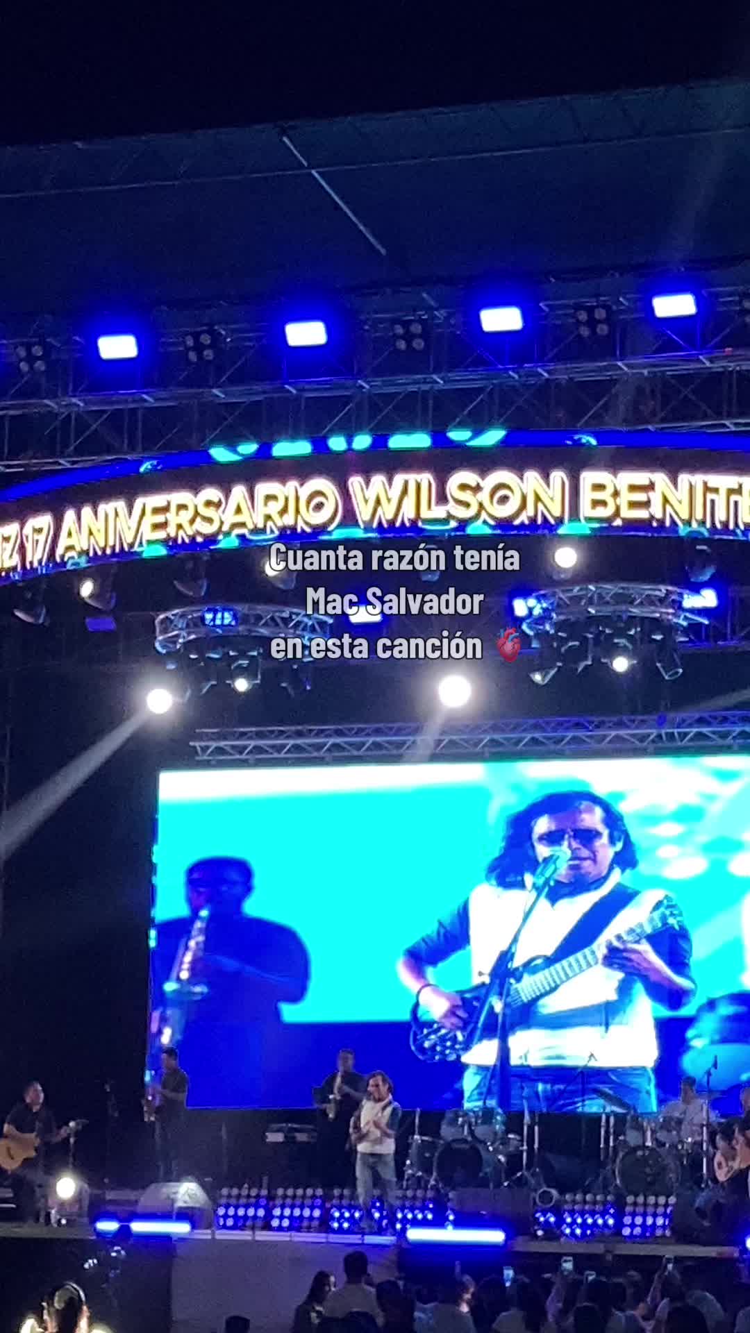 @ana_layza 
