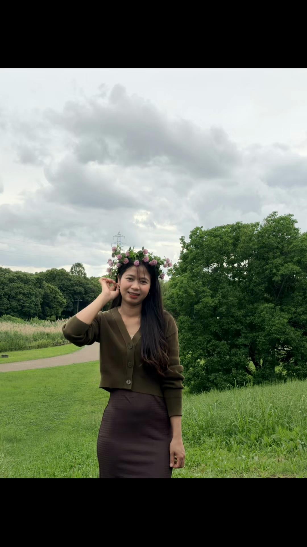 @Si Khaing Ma đŻđľáĄá
áđ