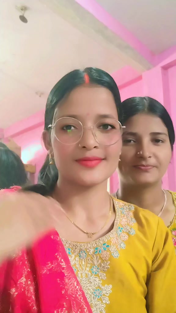 @karishama❣️