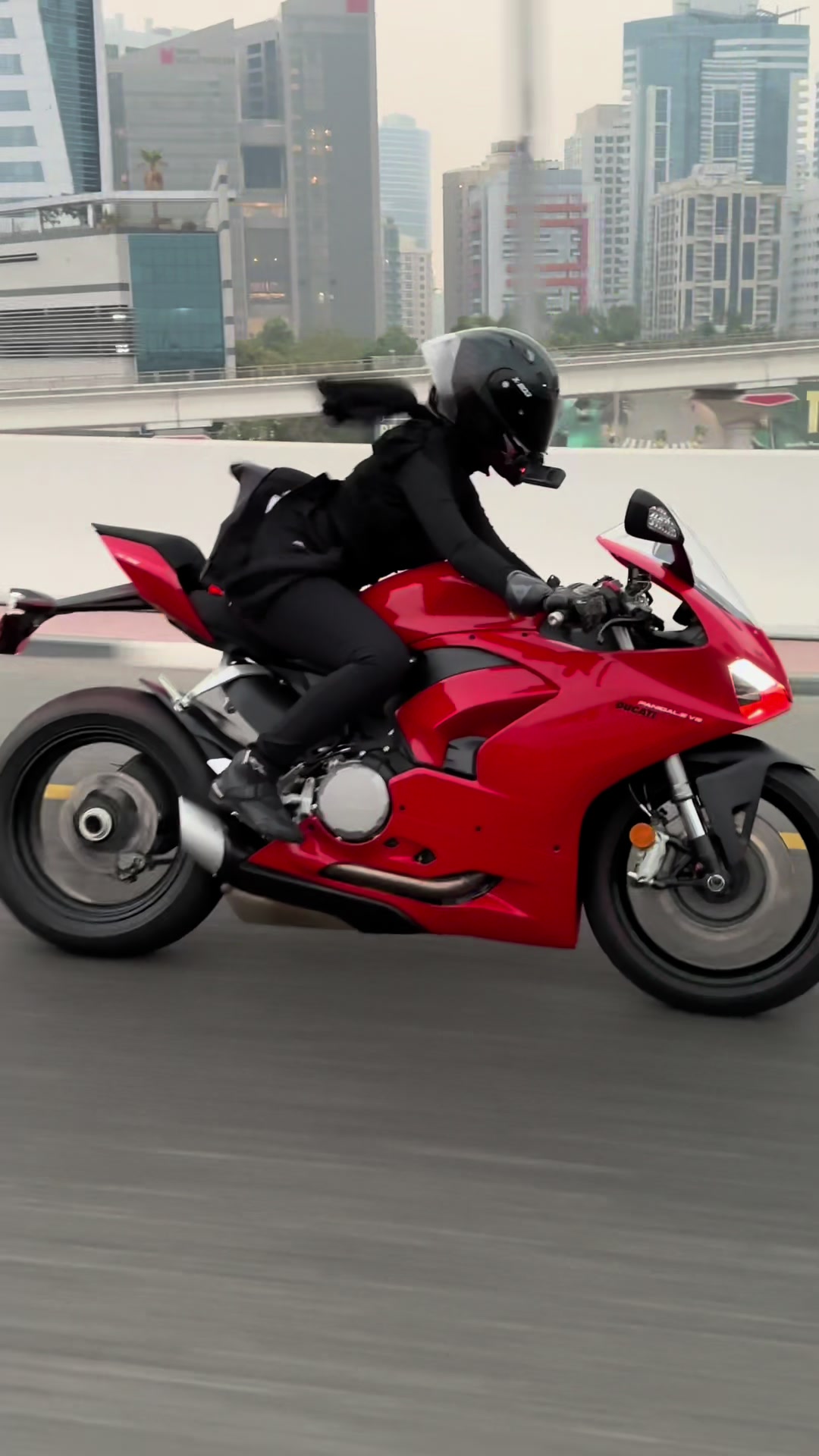 @🐎 Eman Thani 🏍️
