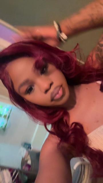 @Kaliyah