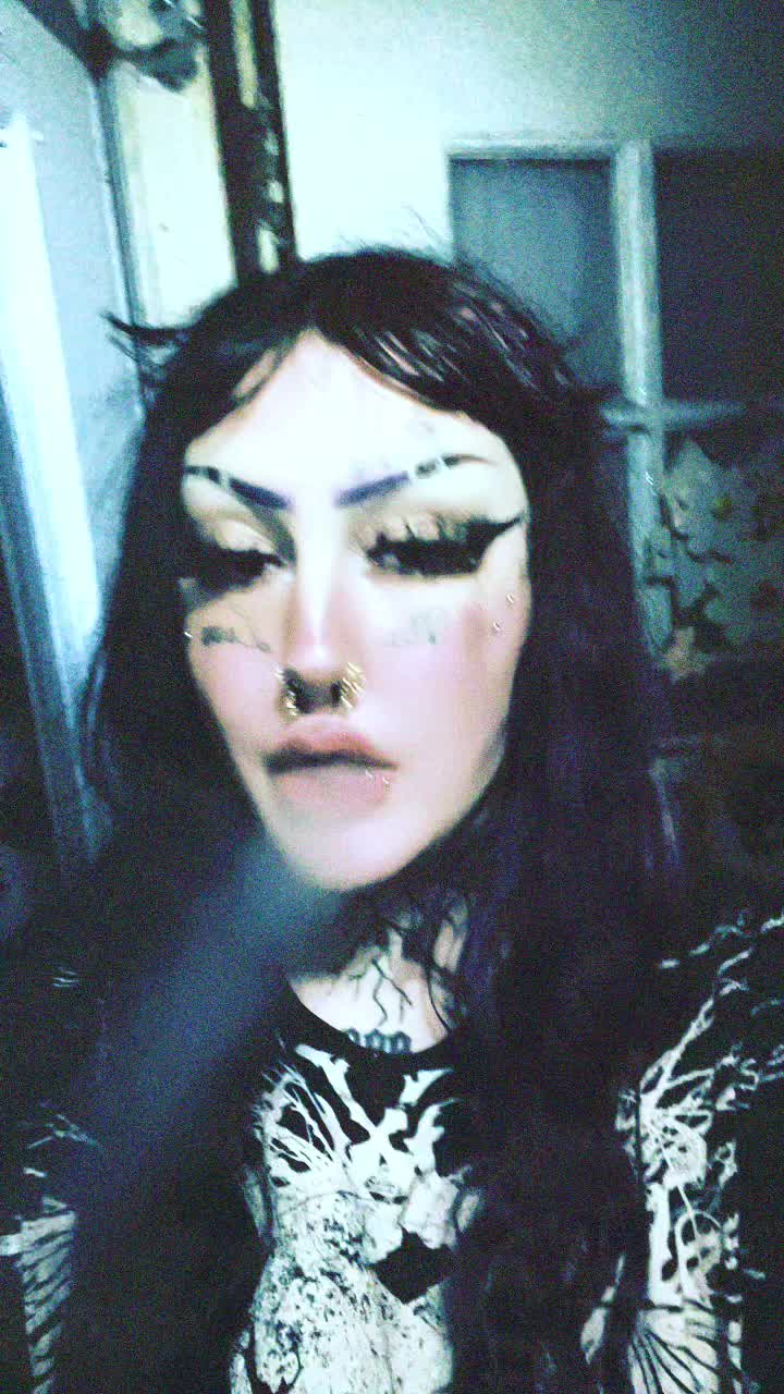 @𖤐𝓢𝓮𝓵𝓮𝓷𝓪𖤐༒ 999 ༒